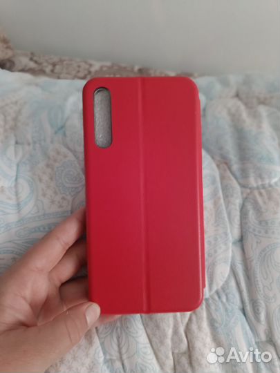 Чехлы на телефон