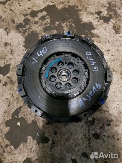 Маховик двухмассовый Hyundai I40 1.7