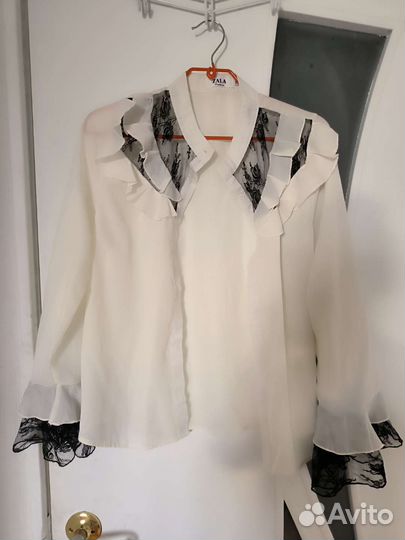 Блузка школьная