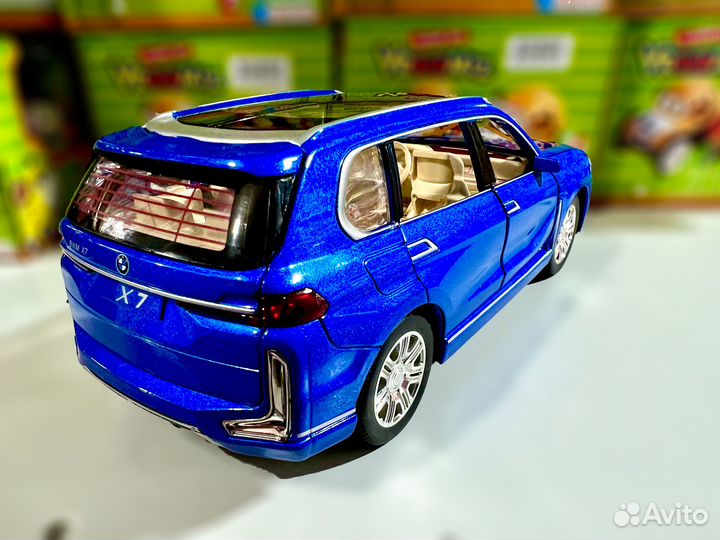 Модель машинки BMW X7