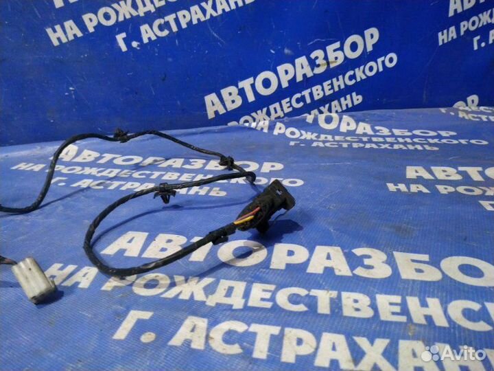 Проводка двери Ваз Лада Калина седан 11183 2010