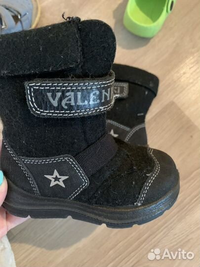 Сандали сапоги ботинки валенки кроссовки кеды