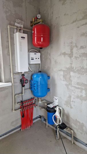 Дом 77,3 м² на участке 6 сот.