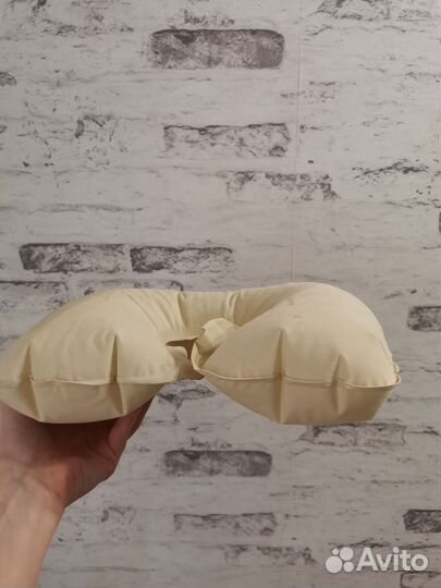 Подушка надувная дорожная