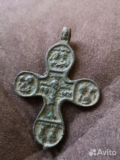 Крест пропеллер. 7,5 см с навершием на 5.3 см