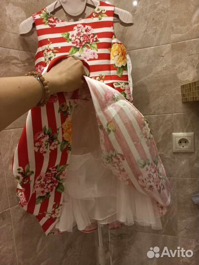 Платье нарядное