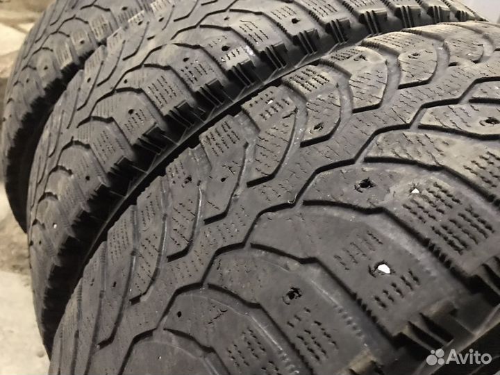 Bridgestone Blizzak Spike-01 185/65 R15 88T
