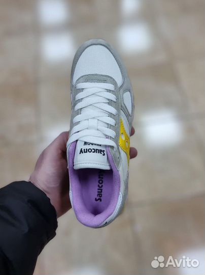 Кроссовки saucony