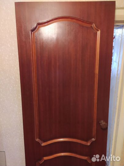 Дверь деревянная бу