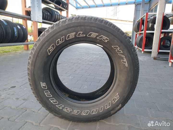 Bridgestone Dueler H/T 275/65 R17