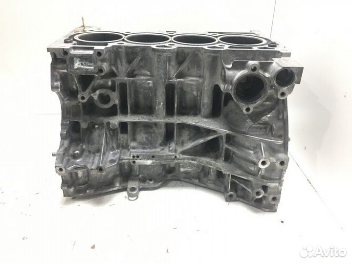 Блок цилиндров Nissan X-Trail NT30 QR20DE 2002