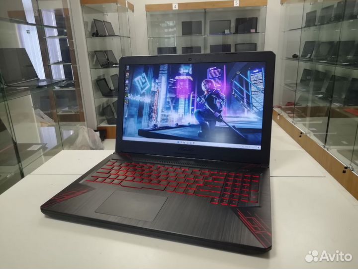 Игровой ноутбук Asus (Core i5-8th/ 16gb/ 1050 Ti)
