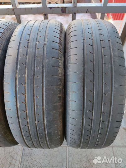 Goodyear UltraGrip SUV 215/60 R17