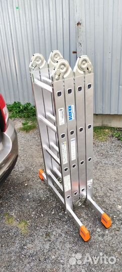 Шарнирная стремянка-трансформер Krause