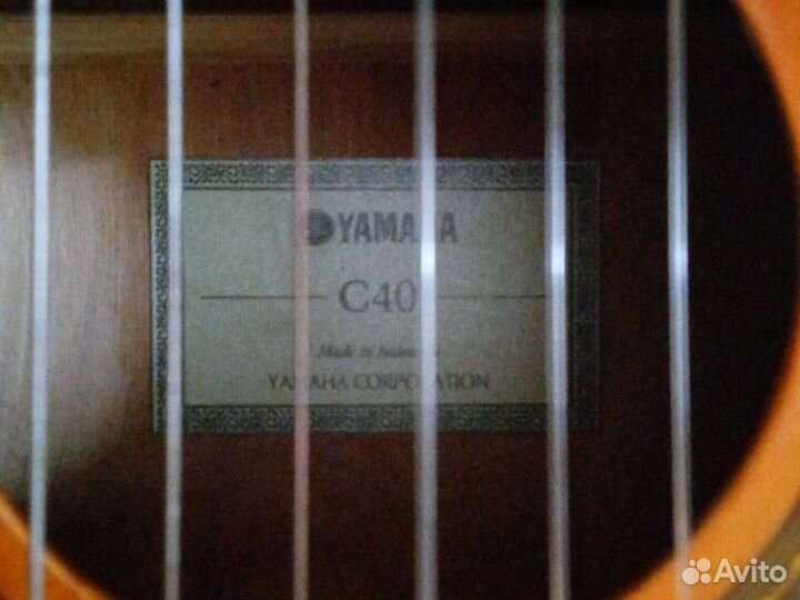 Yamaha c40