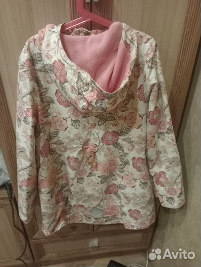 Ветровка для девочки