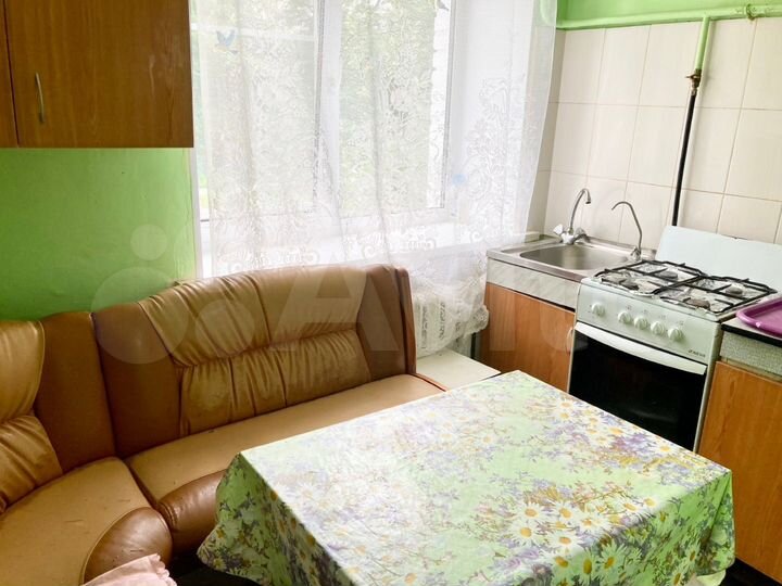 Комната 18 м² в 2-к., 1/3 эт.