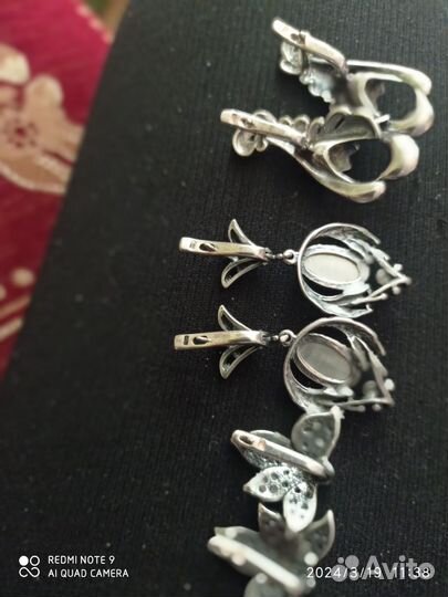 Серебряный цвет, бижутерия