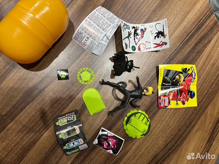 Игрушка из kinder surprise 220гр