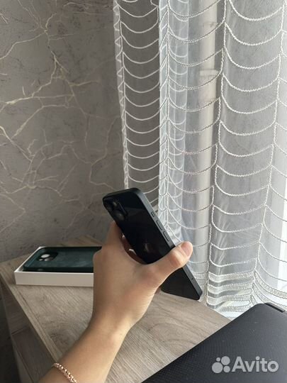iPhone 14, 128 ГБ