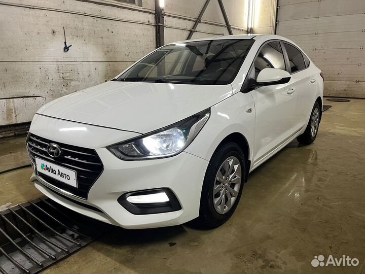 Hyundai Solaris 1.4 AT, 2017, 185 000 км