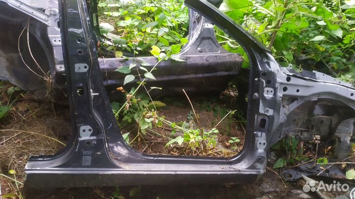 Renault megane 2 порог правый со стойками, боковин