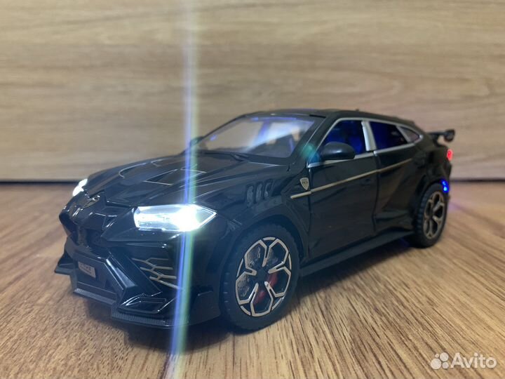 Машинка Ламба Урус с выхлопом