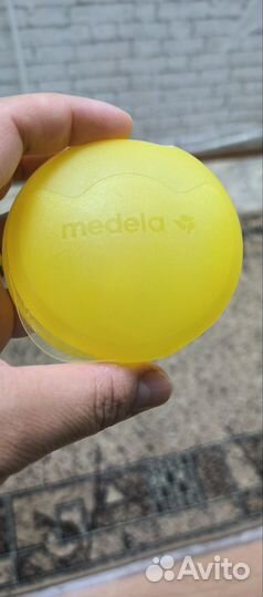 Накладки на грудь medela