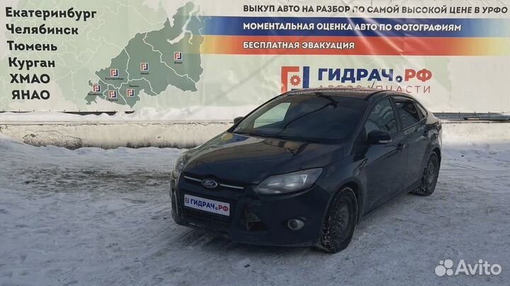 Стекло двери передней правой Ford Focus 3 1742301