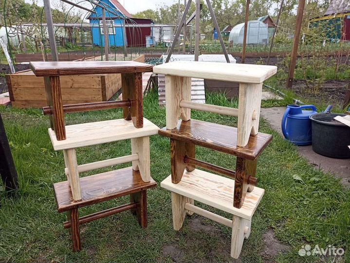 Скамейка деревянная