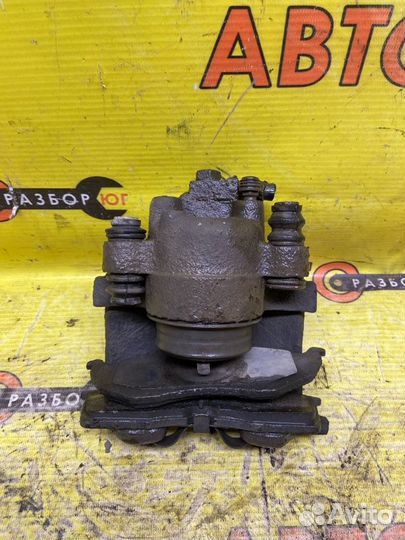 Суппорт передний правый Chrysler Voyager GS VM425