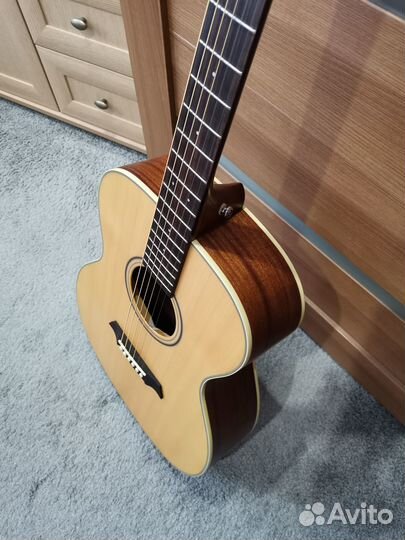 Акустическая гитара Parkwood S 22 GT