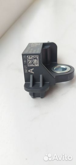 Передний датчик удара Nissan Qashqai j11