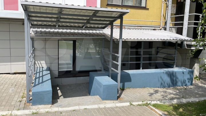 Торговая площадь, 52 м²