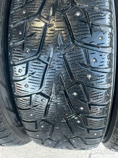 Yokohama Ice Guard Stud IG55 215/55 R17 98T