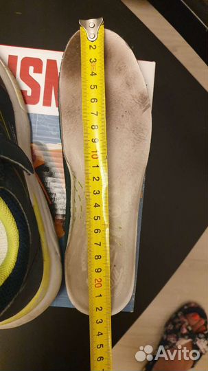 Кроссовки 22.5 см