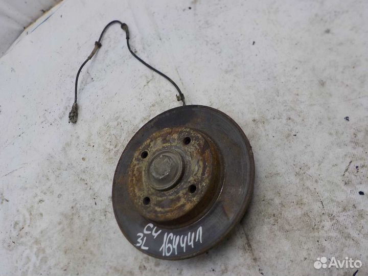 Ступица задняя левая citroen C4