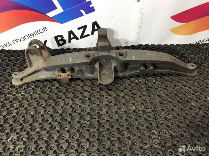 Кронштейн пневморессоры задний правый