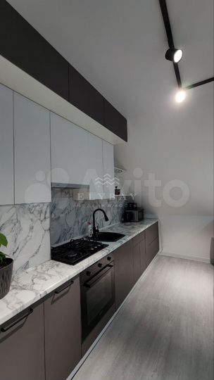 2-к. квартира, 63,8 м², 4/4 эт.