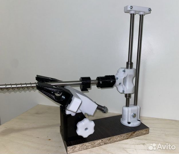 Точилка Grom v II с поворотным механизмом