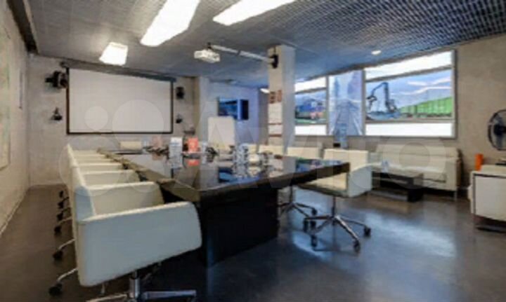 Сдам здание, 3057 м²