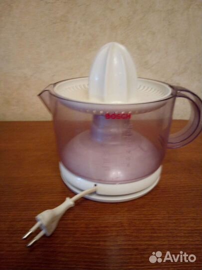 Соковыжималка для цитрусовых bosh