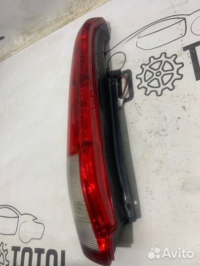 Фонарь задний левый Nissan X-Trail T30 QR20DE 2004