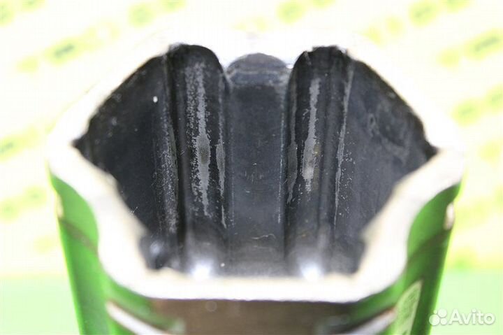 Шрус внутренний передний правый Toyota Camry MCV30