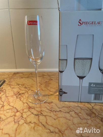 Бокалы для шампанского