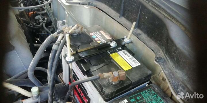 Универсальное крепление акб