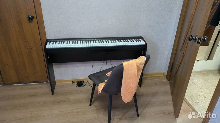 Цифровое пианино Roland fp 10