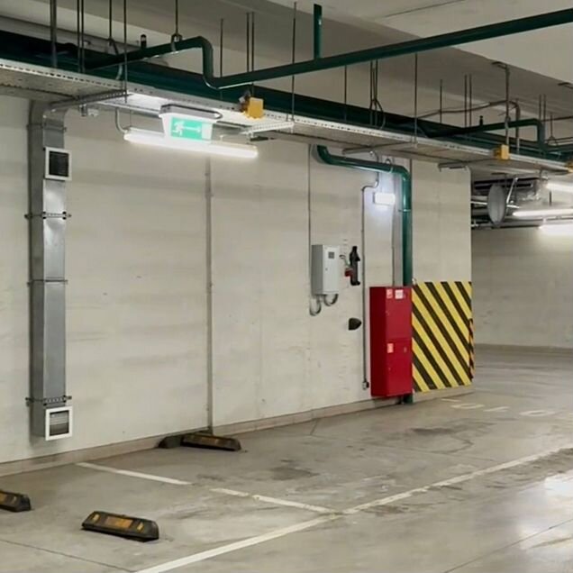 Машиноместо, 10 м²