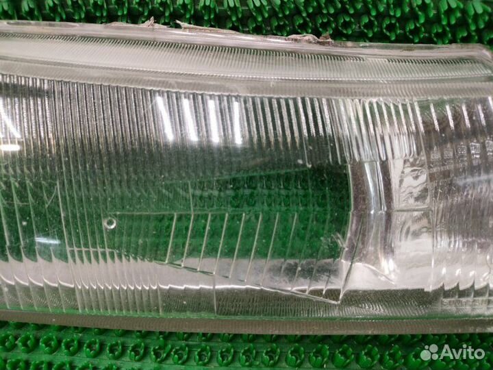 Стекло фары переднее правое Daewoo Nexia N100