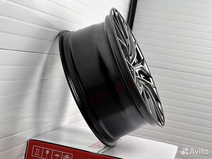 Диски SRL F075 20 8.5J +35 5X114.3 вес 10,9kg HB
